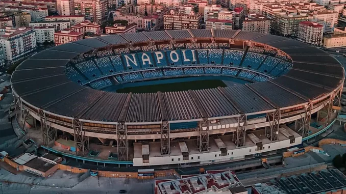 Lo stadio Maradona